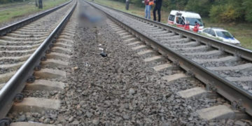 На Тернопільщині вантажний потяг травмував людину: жінка потрапила до лікарні з переломами та ушкодженнями