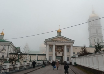 Кому належала Почаївська лавра, коли її заснували: що з договором оренди