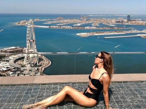 Люди обурюються: відома тернопільська блогерка поїхала відпочивати в країну, яка надзвичайно лояльна до росії