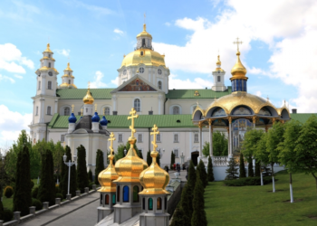 Прихожани УПЦ мп на Тернопільщині називають путіна своїм правителем