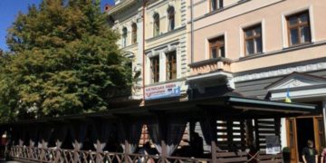 Киянки розкритикували кафе у Тернополі через погане обслуговування