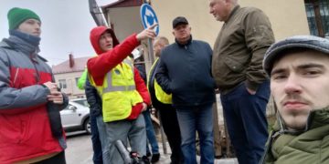 Міська рада Тернополя виділила кошти на ремонт вулиці, та забула подумати про маломобільні групи населення