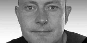 Назавжди спочине у рідній землі: на Тернопільщині прощаються з Героєм Андрієм Скобліним