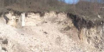 Поліція Тернопільщини викрила незаконний кар’єр, який розробили жителі сусідньої області