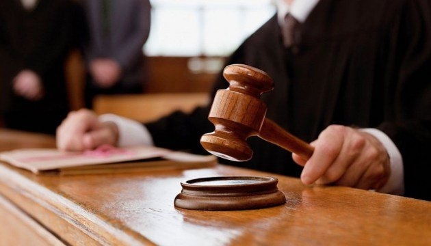 На Тернопільщині судитимуть поліцейського, який вимагав 10 тисяч гривень у пенсіонера