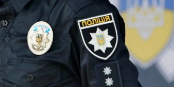 Спіймали “на гарячому”: в громаді на Тернопільщині поліція затримала двох чоловіків з наркотиками