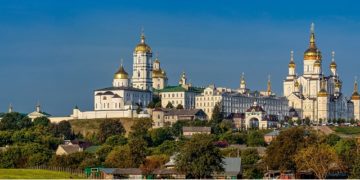 Заборонити московський патріархат і повернути українські святині українському народу, – ТОР