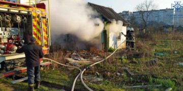 У Тернополі знову горіли дачі на вулиці Тарнавського