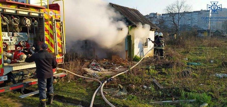 У Тернополі знову горіли дачі на вулиці Тарнавського