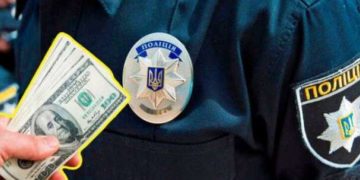 На Тернопільщині водій хотів відкупитися від патрульних та пропонував 400 гривень хабаря