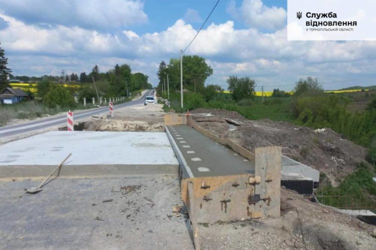 Ремонт мостів на Тернопільщині: водіям потрібно ретельніше обирати маршрут