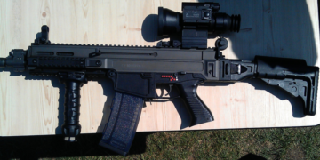 Поліція Тернопільщини вилучила у жителя Збаража незаконно придбану штурмову гвинтівку