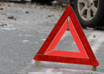 На Тернопільщині чоловікові стало зле за кермом: з тілесними ушкодженнями водія доправили до лікарні