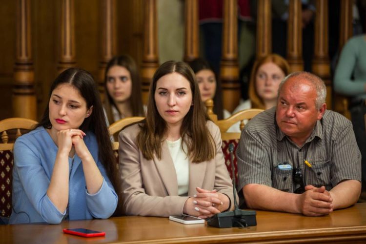 У ЗУНУ вшанували пам’ять випускника, захисника України, Сергія Яцуха