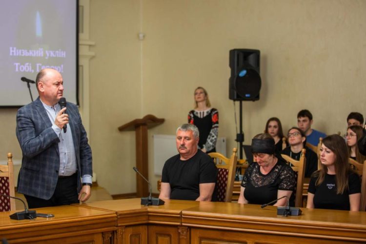 У ЗУНУ вшанували пам’ять випускника, захисника України, Сергія Яцуха