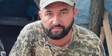 “Сумлiнний пpaцiвник тa cпpaвжній Пaтpioтa”, – у Тернополі попрощалися з Героєм Валентином Круглевським