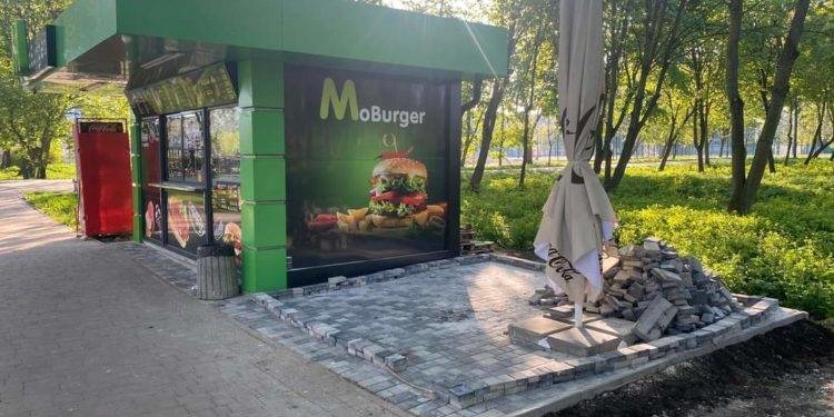 Міська рада Тернополя продовжує “заставляти” МАФами зелені зони міста