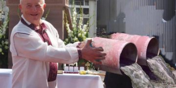 У Микулинцях пивзавод, попри рішення виконкому, продовжує зливати нечистоти у Серет