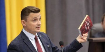 “За християнські цінності”: у Тернополі обговорили одностатеві партнерства і ризики, які несе законопроєкт