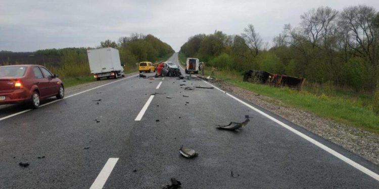 В жахливі автотрощі на Тернопільщині загинув 32-річний чоловік