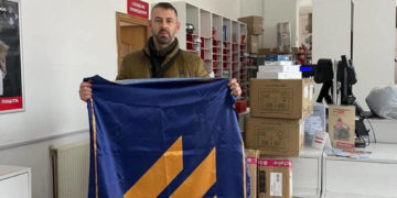 Планшети, повербанки та бандажі: «Українська команда» Тернопільщини відправила ще кілька партій допомоги на передову