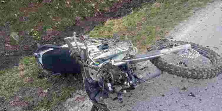 На Тернопільщині моторошне ДТП: мотоцикліст не розминувся з автомобілем