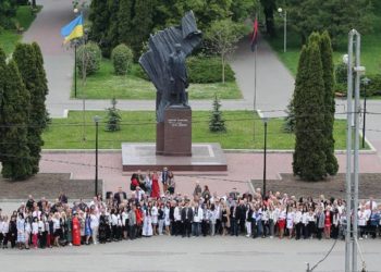 Зі святом, дорогі українці, з Днем вишиванки! – Михайло Головко