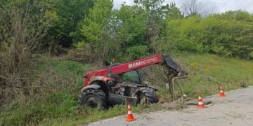 Аварія на дорозі “Галич-Сатанів”: житель Тернопільщини з серйозними травмами потрапив до лікарні