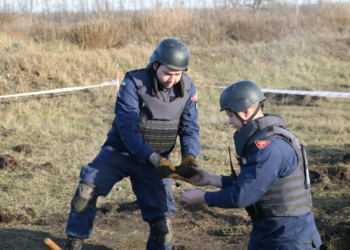 В громаді на Тернопільщині знайшли артилерійський снаряд: рятувальники планують знешкодити об’єкт