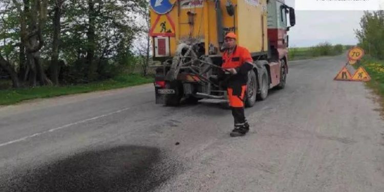 Дорожники області відремонтували найпроблемнішу ділянку дороги Тернопіль – Ланівці
