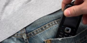 Поліція Тернопільщини затримала чоловіка, який обікрав свого приятеля, з котрим випивав напередодні