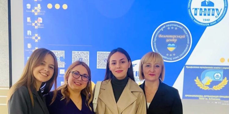 В рамках медіашколи «В ЕТЕРІ» у Тернопільському педагогічному спілкувалися з журналістами