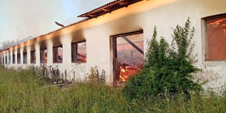 Масштабна пожежа трапилася на одному з підприємств Тернопільщини