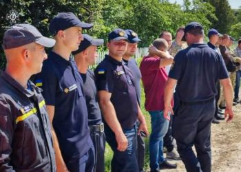 Другу добу на Тернопільщині шукають дівчину, яка зникла безвісти