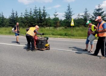 Дорожники Тернопільщини ремонтують відразу сім ділянок на автошляхах краю