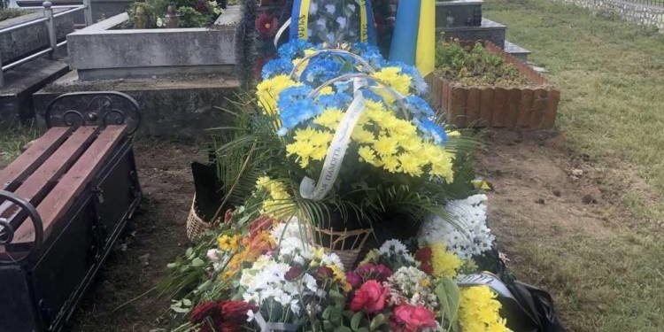 В останню дорогу провели Героя з Тернопільщини Ігоря Лазарева