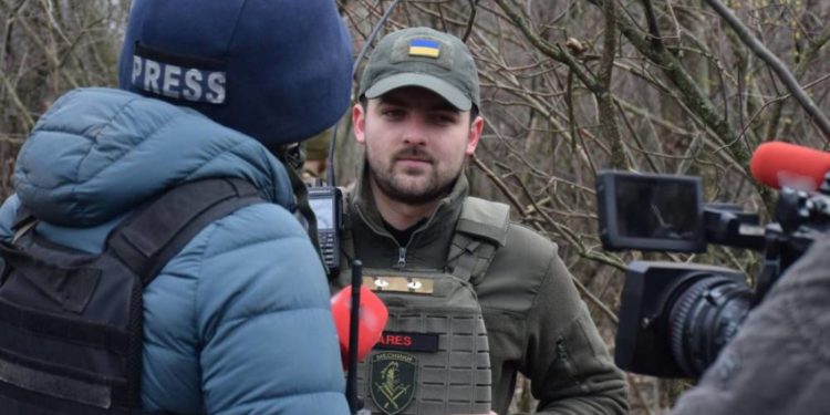 Артилерист з Тернопільщини розповів, як у перші дні війни спалив понад 40 танків ворога