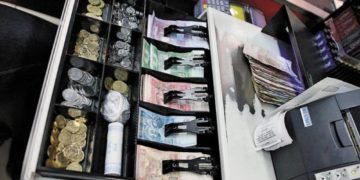 17-річний тернополянин незаконно проник до крамниці та викрав 9 тисяч гривень