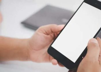 Суд виніс вирок жителю Тернопільщини, який надсилав своїм обраницям інтимні фото