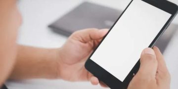 Суд виніс вирок жителю Тернопільщини, який надсилав своїм обраницям інтимні фото