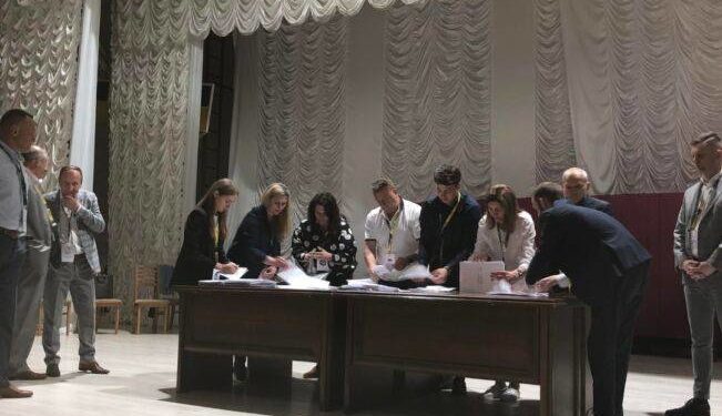 Один з Тернопільських вишів сьогодні отримає нового керівника