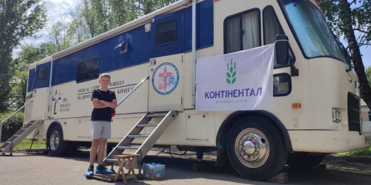 На Тернопільщині діти й дорослі пройшли безплатний медичний огляд завдяки «Контінентал»