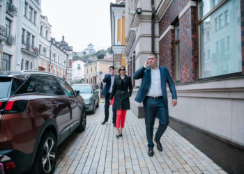 Професійні бодігарди поліції охорони