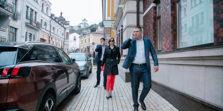 Професійні бодігарди поліції охорони