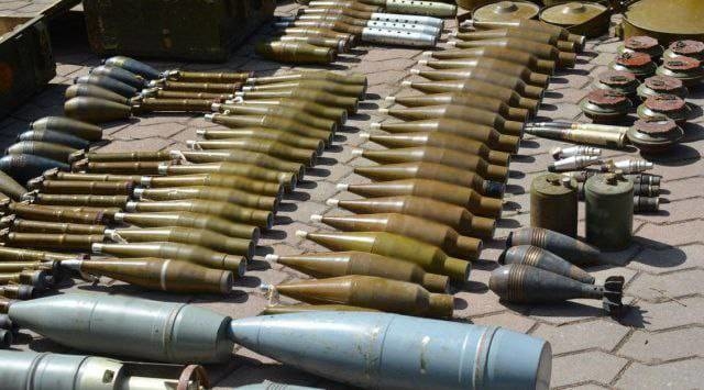Поблизу села на Тернопільщині знайшли артснаряди та гранати