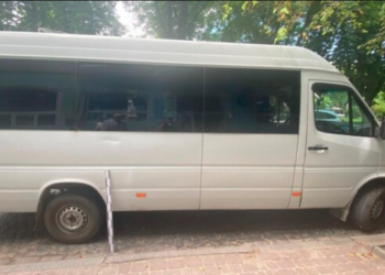 Аварія в Тернополі: неповнолітня дівчина госпіталізована до лікарні