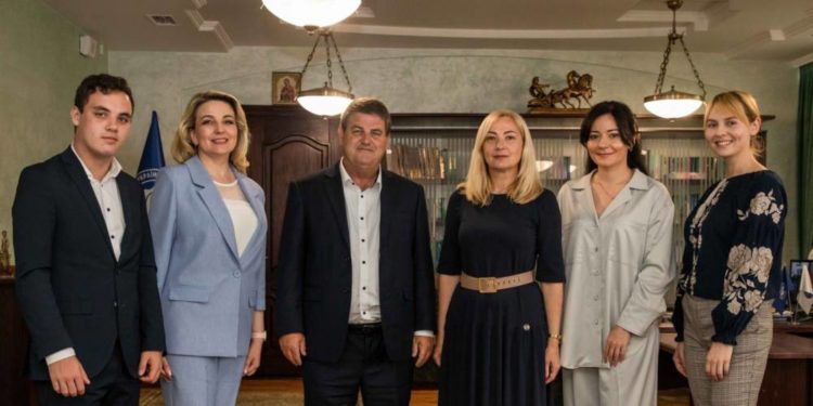 В ЗУНУ відбулася робоча зустріч із ректором Нідерландської бізнес-академії