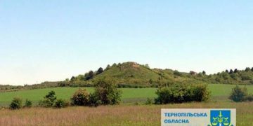 Запoвіднику “Медoбoри” повернули землю на 21 млн грн.