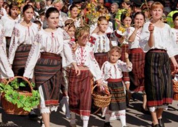 На Тернопільщині, до закінчення війни, перенесли один із наймасштабніших етнофестивалів