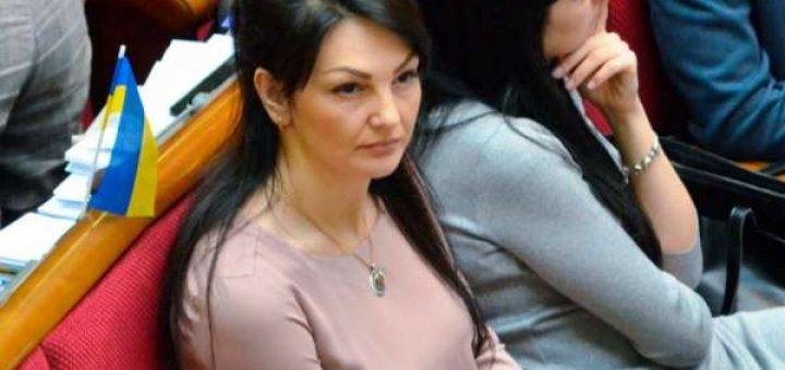 “Якщо справді буде доведено вину, то пані Марченко ми виключимо з фракції”, – позиція Слуг народу